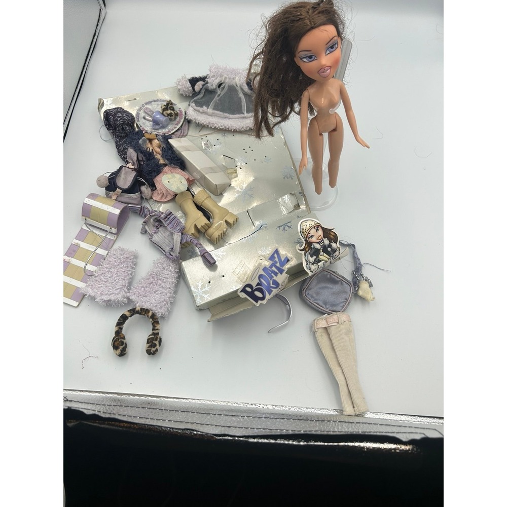 Bratz Winter Wonderland Dana